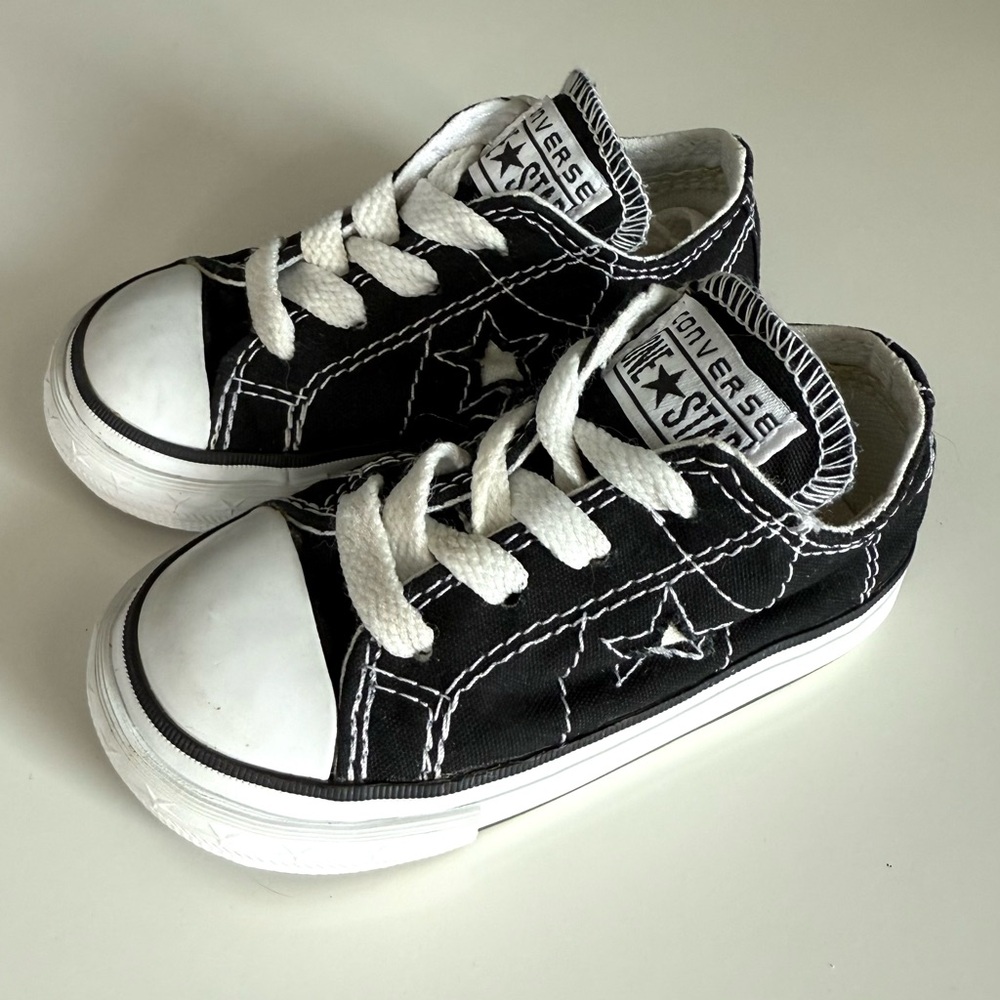 Converse One Star Kids Black and White Sneakers